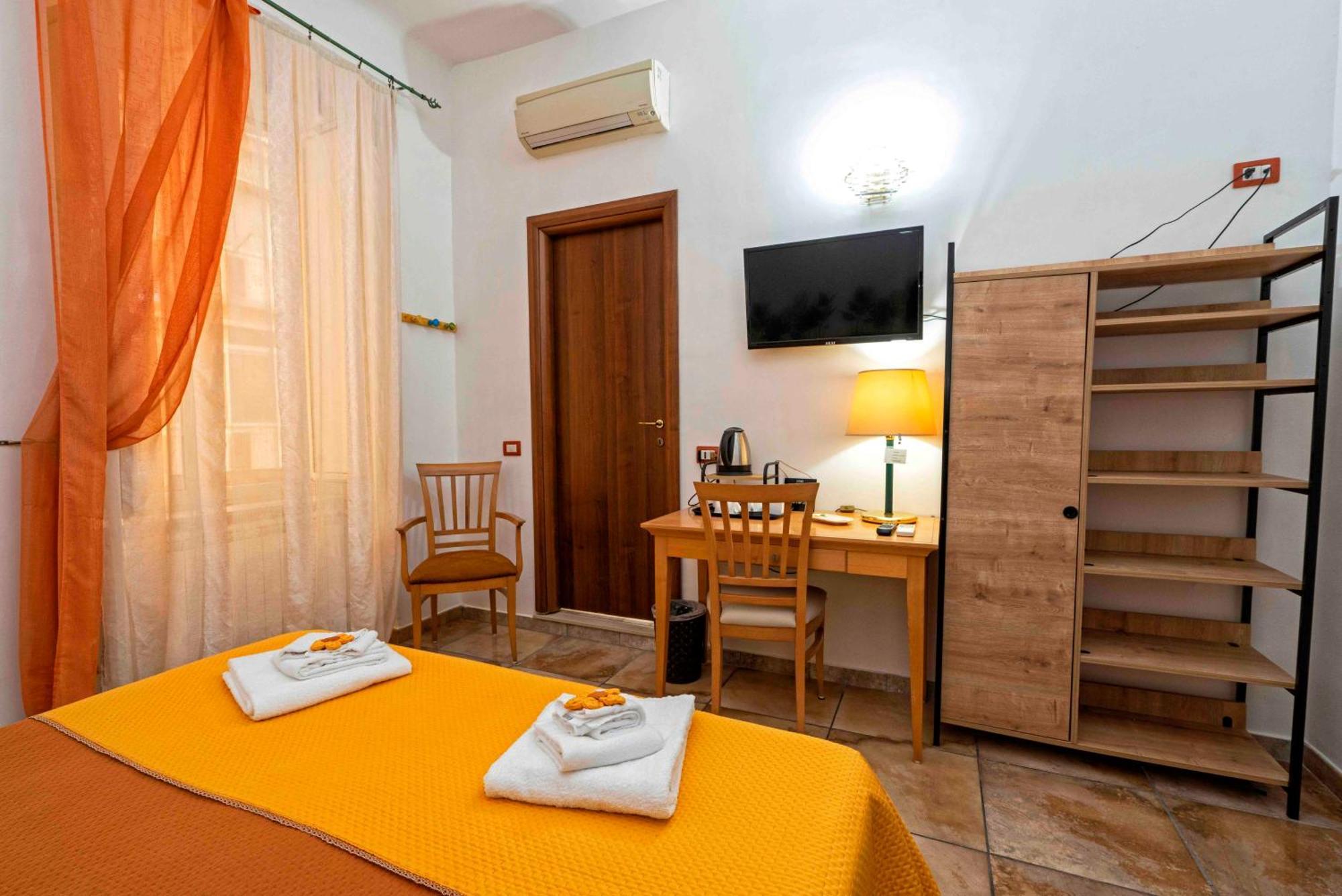 Rodoflor Rooms Castellammare di Stabia Ngoại thất bức ảnh